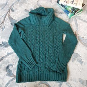 2 for $30! Banana Republic cable knit sweater, XS